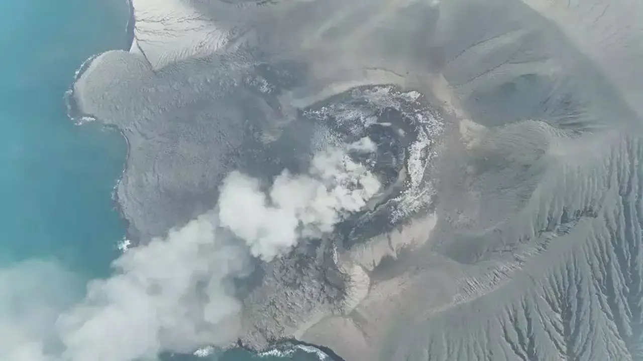 BRIN: Anak Krakatau Masih Jauh dari Letusan Dahsyat Pembentuk Kaldera
