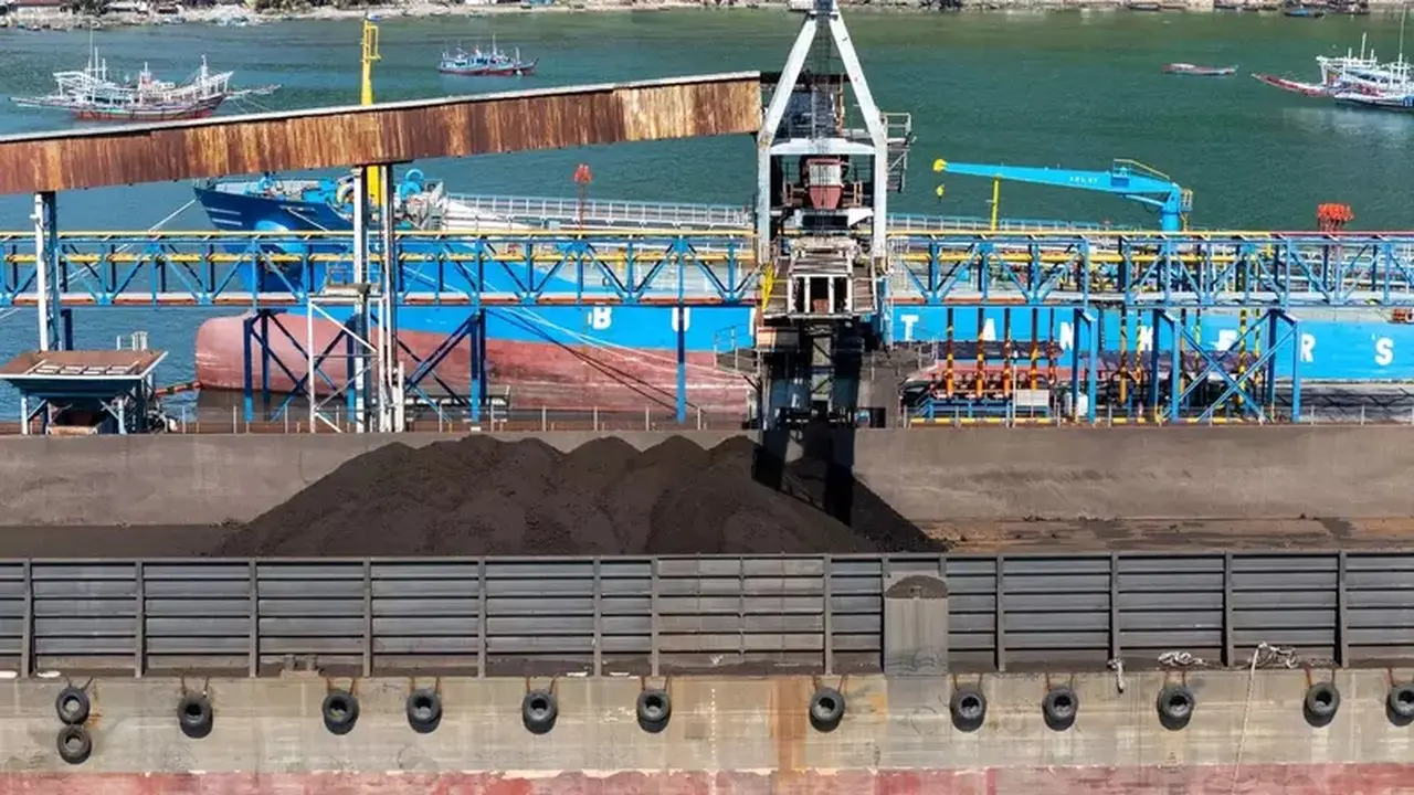 Bukit Asam Tingkatkan Nilai Batu Bara Lewat Coal-to-Chemicals