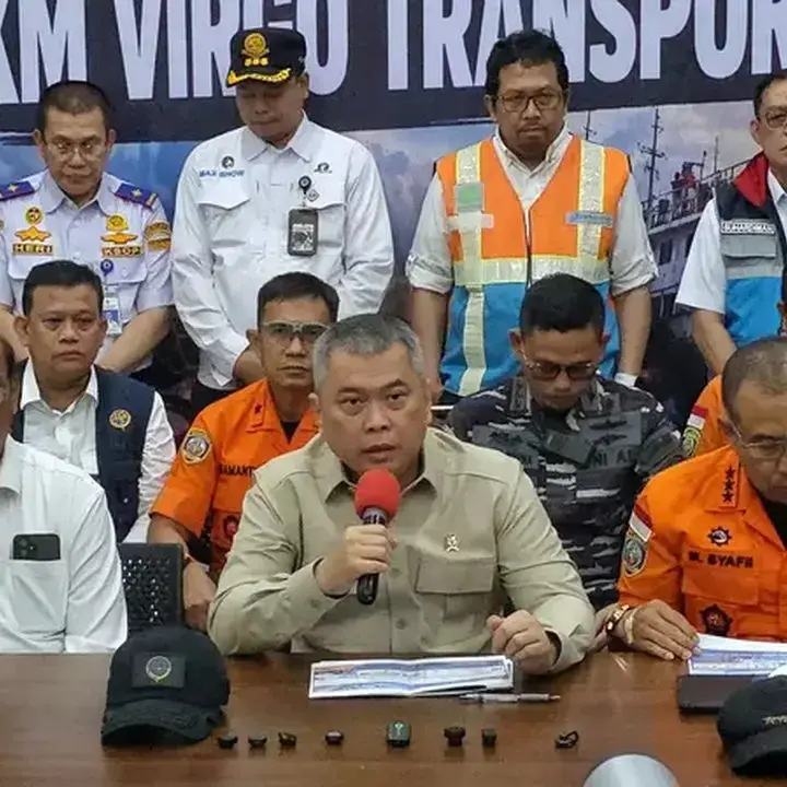 DPR Desak Investigasi Tenggelamnya KMP Virgo Transport 8
