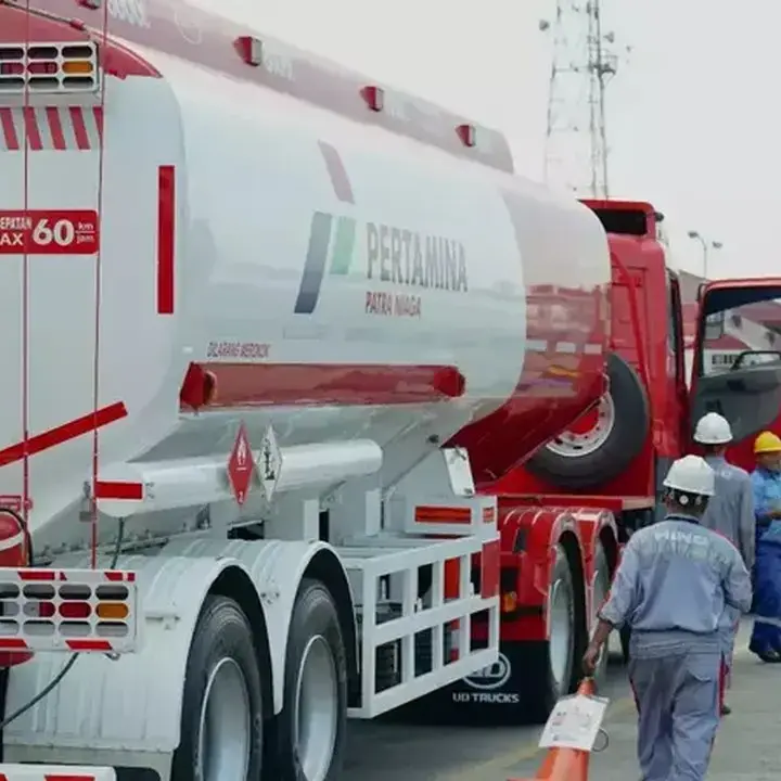 Elnusa Petrofin Perkuat Armada Distribusi BBM Makassar