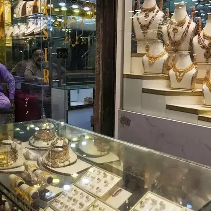 Harga Emas Tinggi, Pasar Perhiasan ChinaLES Lesu