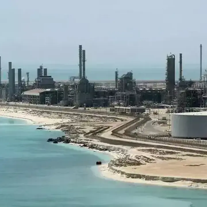 Houthi Klaim Serangan Balasan ke Jantung Saudi, Sasar Riyadh dan Fasilitas Aramco