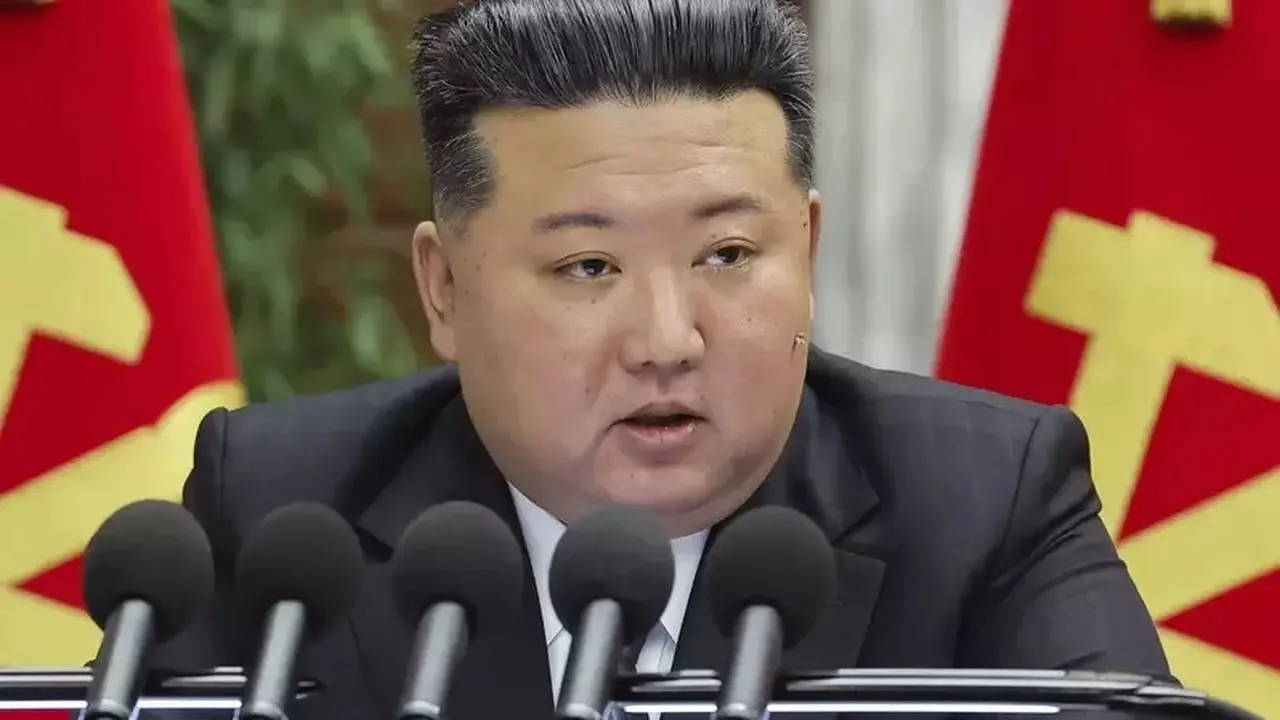 Kim Jong Un Perkuat Aliansi Strategis dengan Rusia dan China