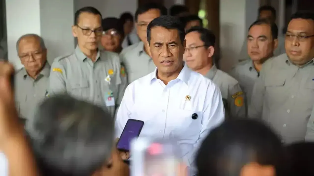 Mentan Amran: Kelangkaan Beras Premium Akibat Mafia, Potensi Kerugian Rp 89 Triliun