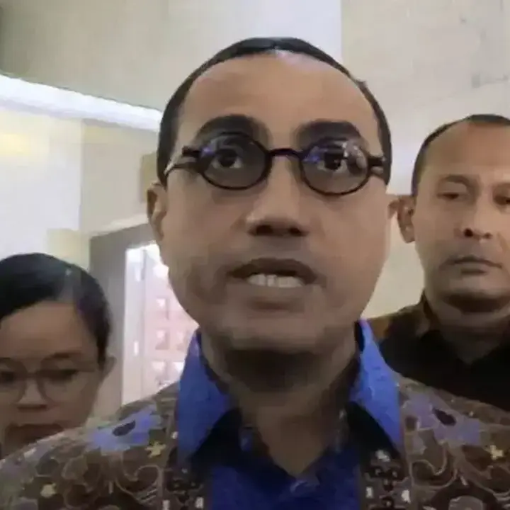 OJK Buka Peluang Investor Non-Anggota Jadi Pemilik Bursa Efek