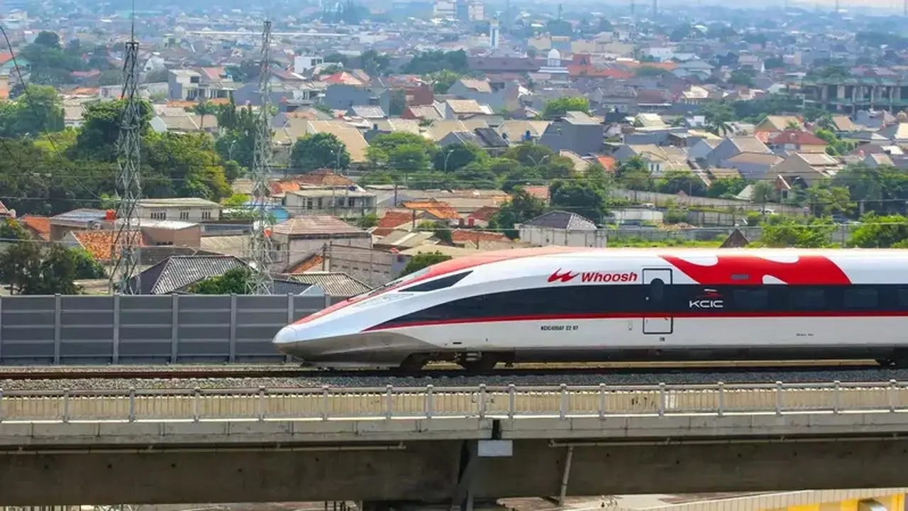 Pemerintah Finalisasi Pengalihan Saham dan Utang Kereta Cepat Whoosh