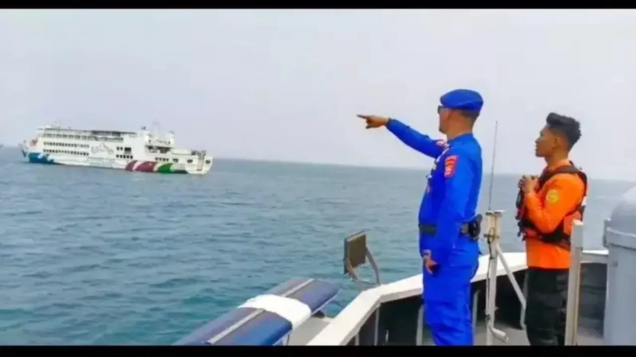 Pencarian 8 Korban Hilang di Selat Sunda Diperluas, Waspadai Status Siaga Anak Krakatau