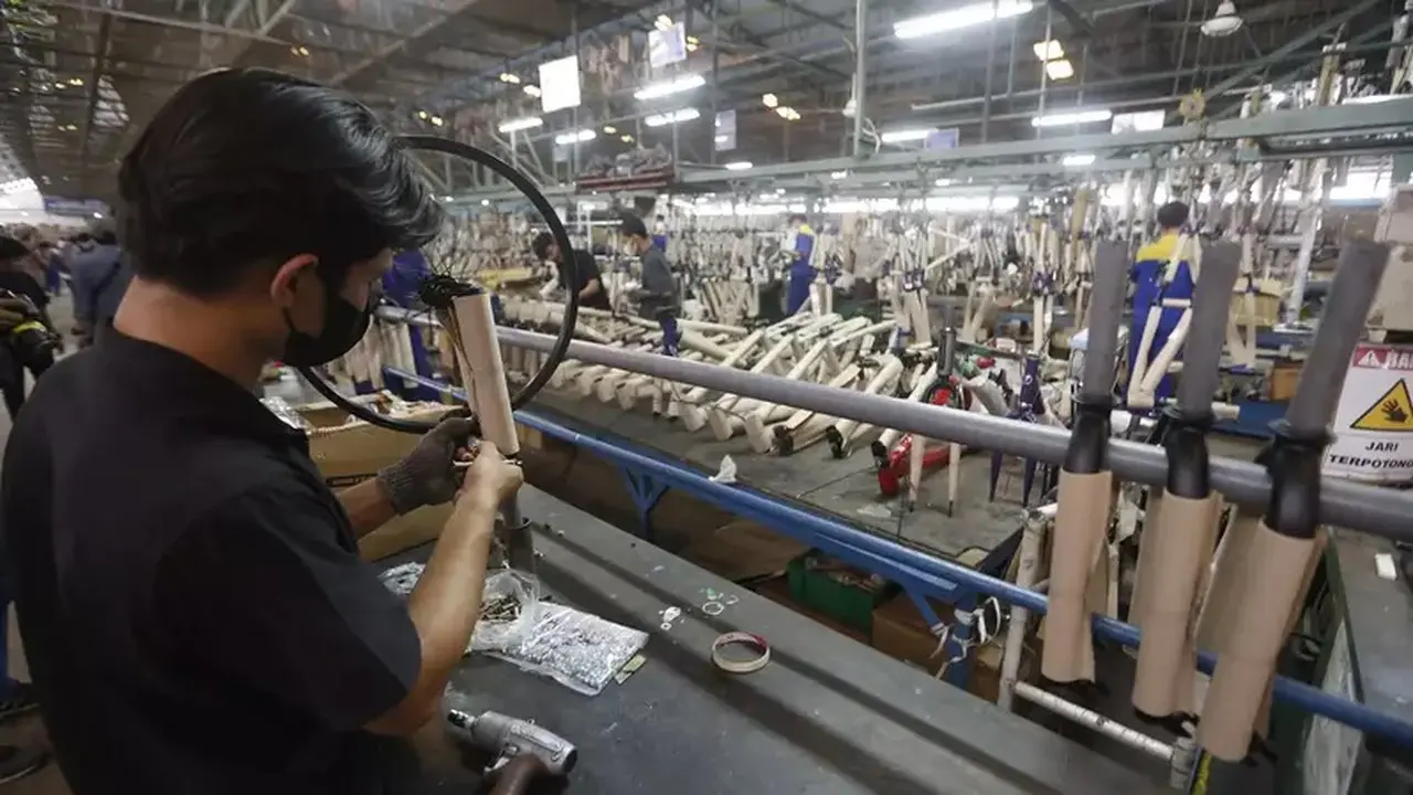 Pendapatan United Naik, Laba Anjlok Akibat Lonjakan Biaya dan Penyesuaian Harga Jual