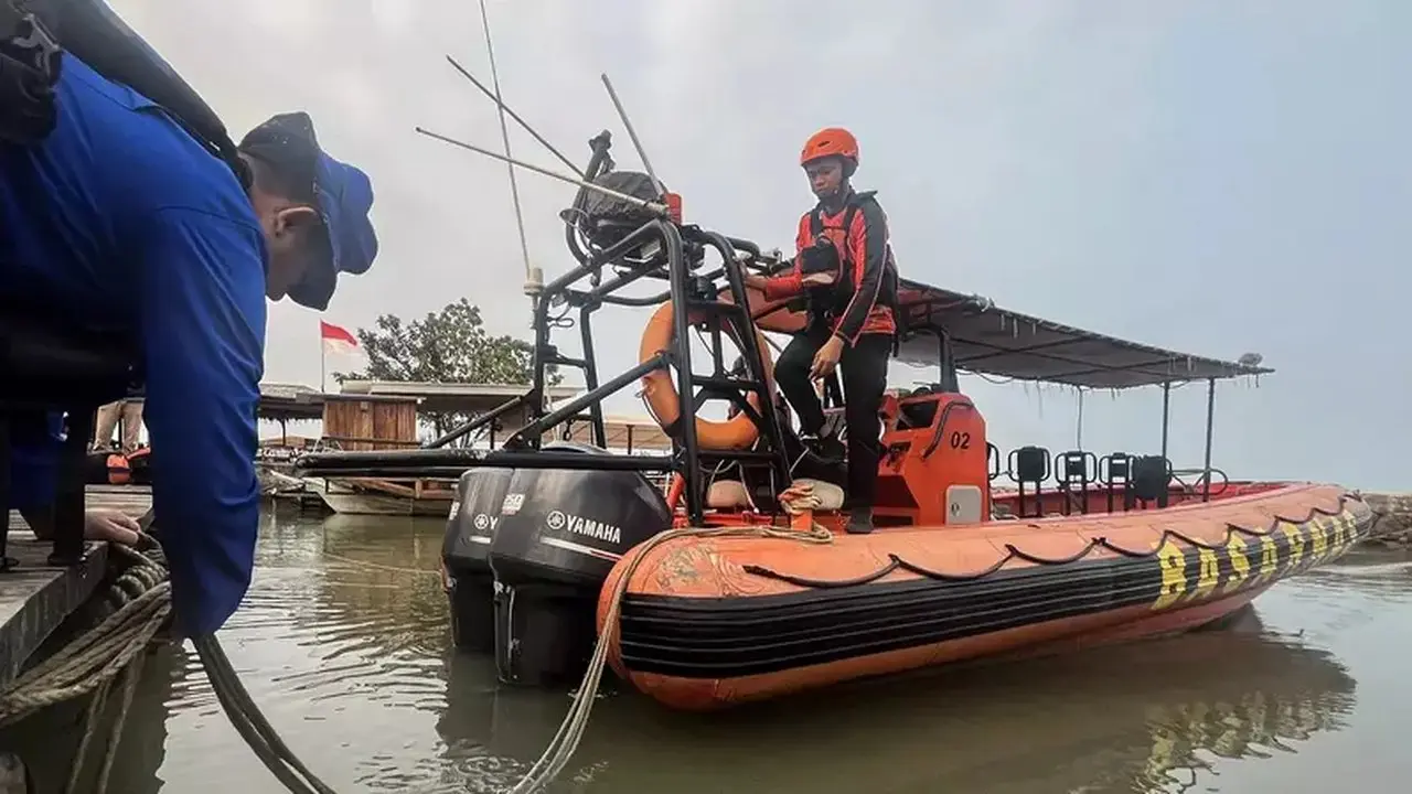 Perluas Pencarian Jurnalis Hilang, Tim SAR Sisir 4.500 Mil Laut di Sekitar Krakatau