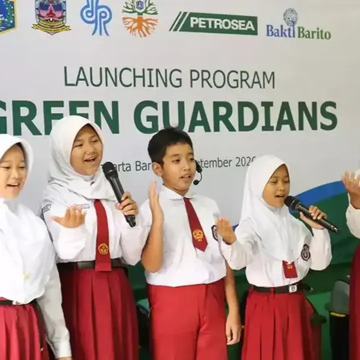 Petrosea dan Yayasan Bakti Barito Galang Aksi Lingkungan di 10 Sekolah Jakarta Barat