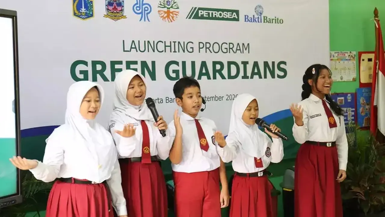 Petrosea dan Yayasan Bakti Barito Galang Aksi Lingkungan di 10 Sekolah Jakarta Barat