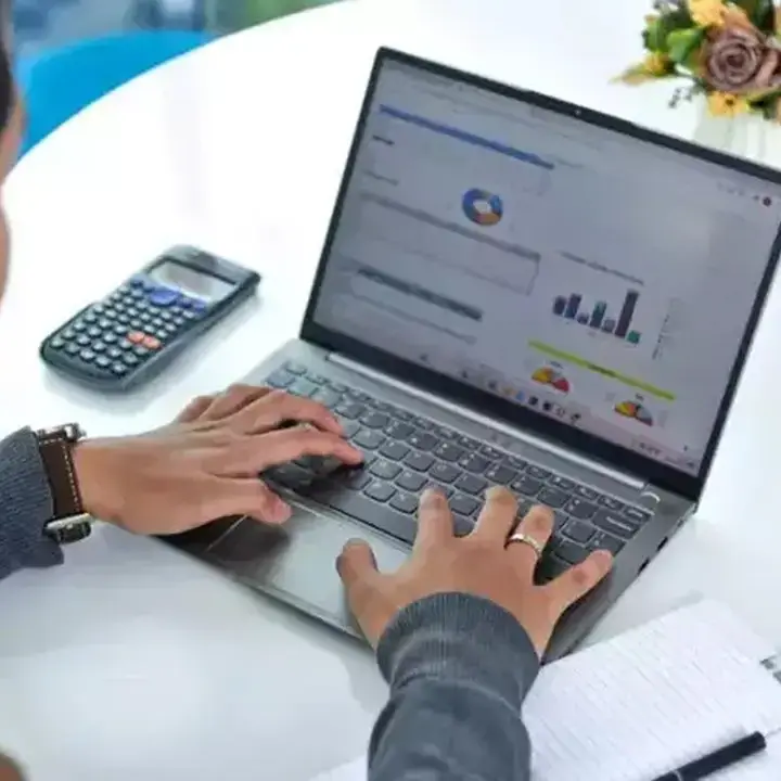 Rasio Utang Luar Negeri Indonesia Diprediksi Stabil di 30-31% Terhadap PDB