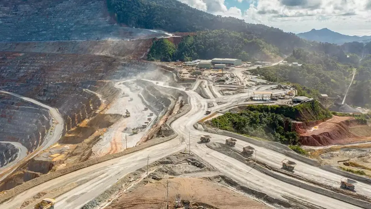 Saham Amman Mineral (AMMN) Diprediksi Naik 71% Berkat Kinerja Finansial Menguat
