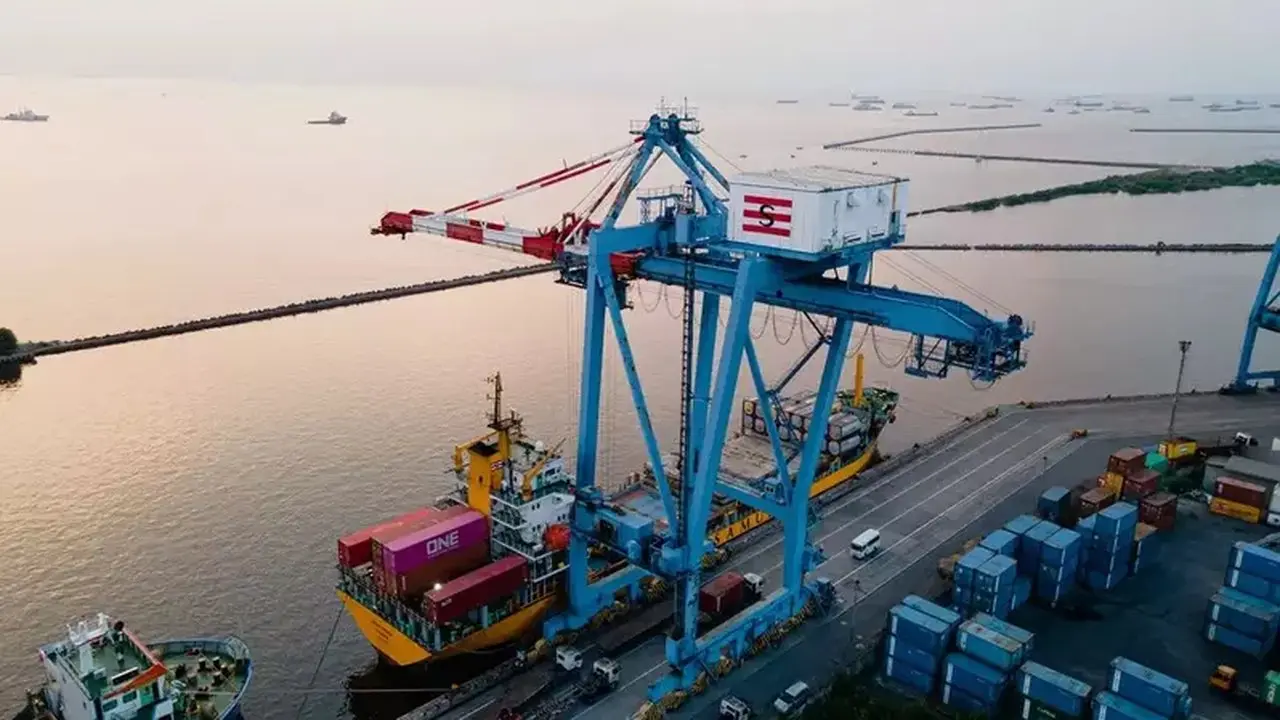 Saham Samudera Indonesia (SMDR) Naik, PBV Rendah, Laba Bersih Menguat