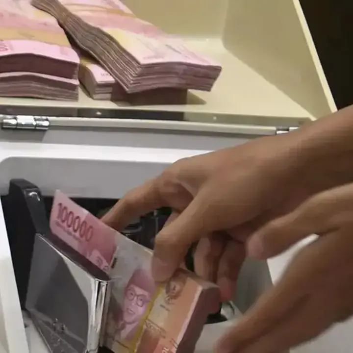 Suku Bunga Khusus Bank Tekan Profitabilitas, OJK Ingatkan Pengelolaan Dana Pruden
