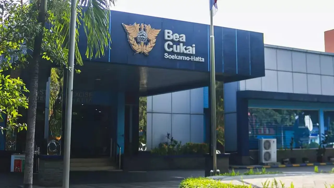Survei IDM: Pengguna Jasa Puas dengan Bea Cukai, Namun Tarif dan Aturan Impor Jadi Sorotan