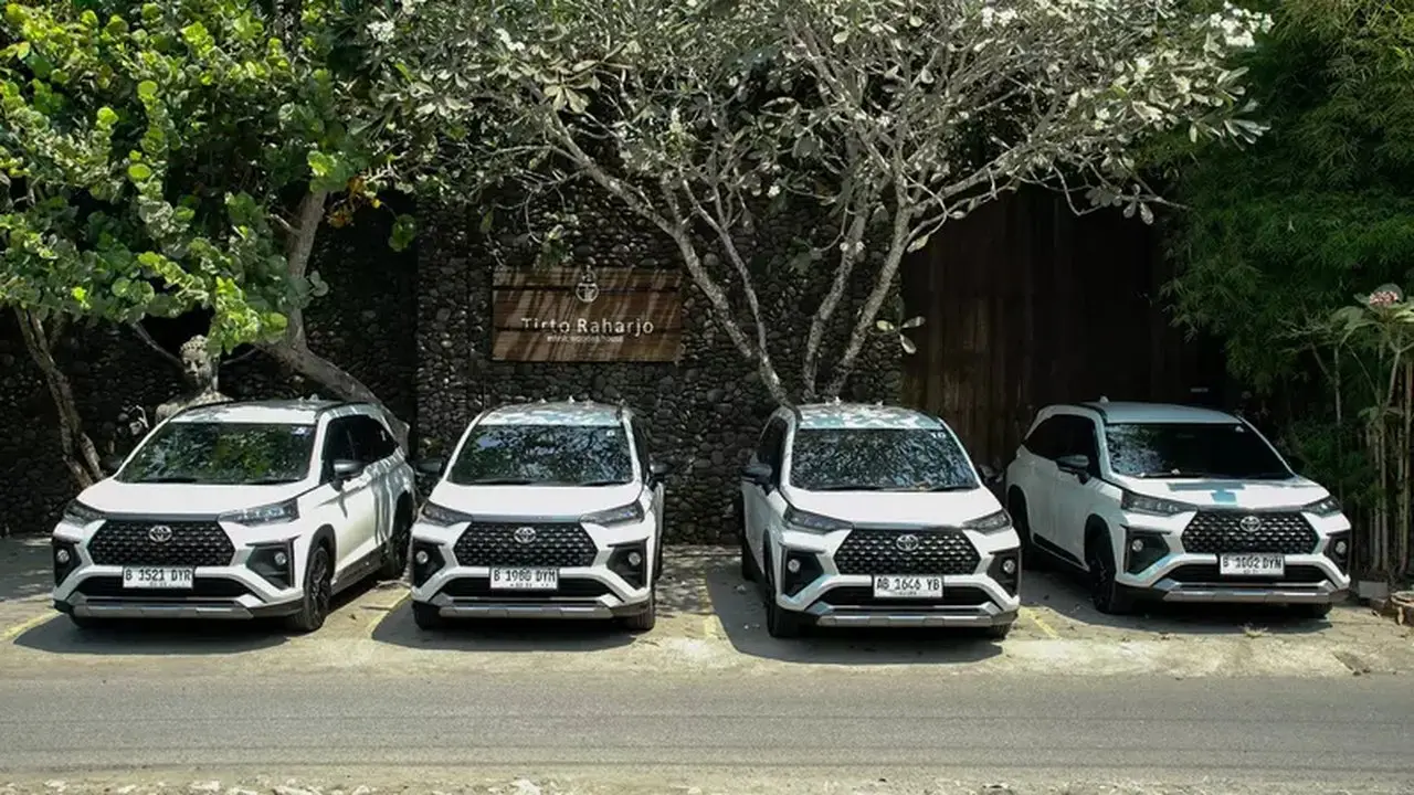 Toyota Kuasai Pasar Kendaraan Elektrifikasi Indonesia dengan Penjualan Solid
