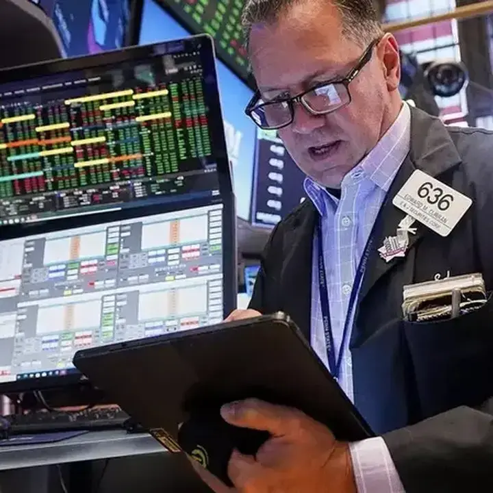Wall Street Menguat di Tengah Bayang-Bayang Kenaikan Yield Obligasi AS